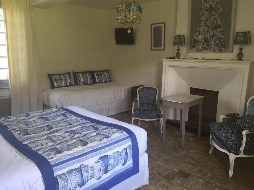 La Maison D'Aline - Honfleur - Maison D'Hote De Charme A La Normande ペンヌドゥピ 部屋 写真
